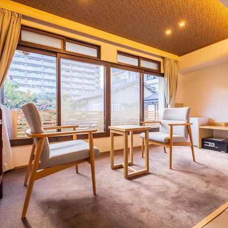 Atami Onsen Yamaki Ryokan Екстериор снимка