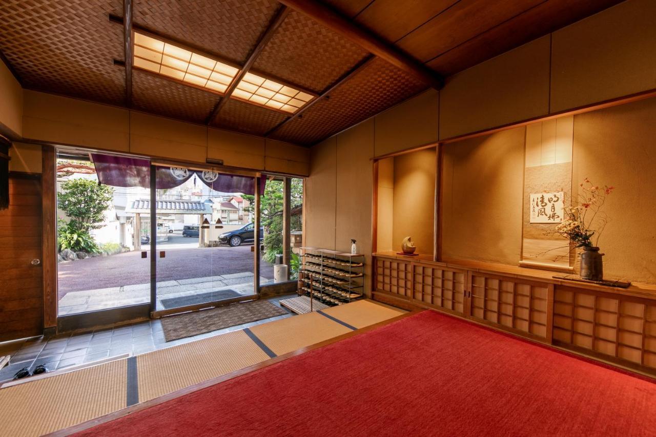 Atami Onsen Yamaki Ryokan Екстериор снимка