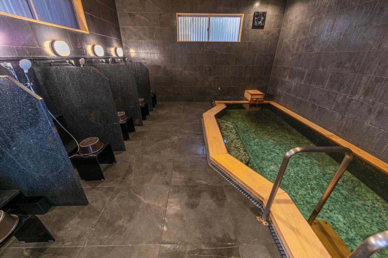 Atami Onsen Yamaki Ryokan Екстериор снимка
