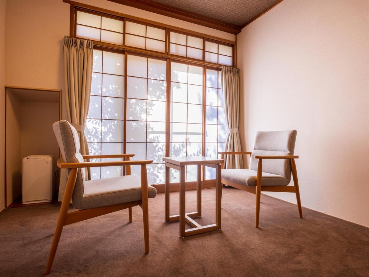 Atami Onsen Yamaki Ryokan Екстериор снимка